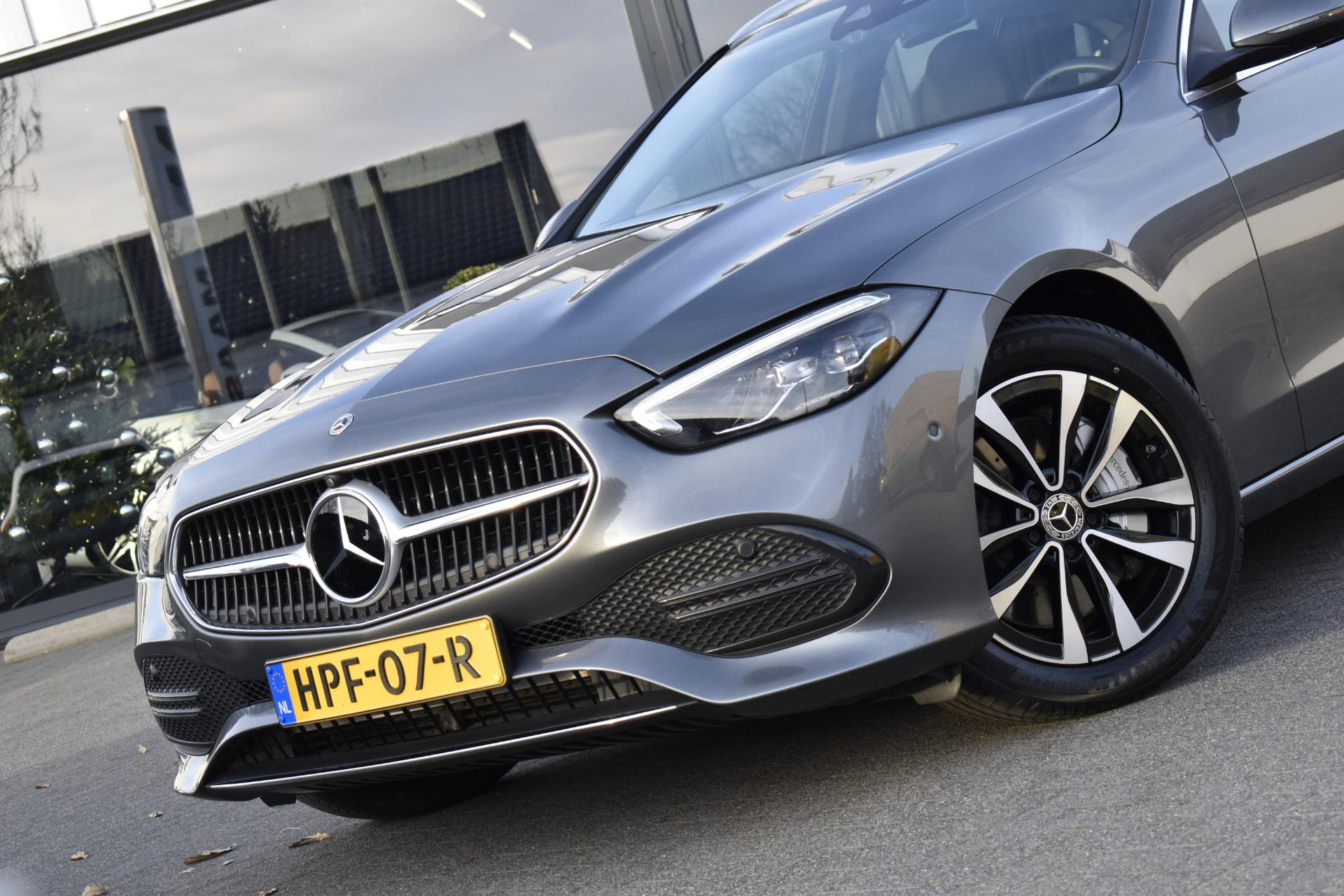 Mercedes-Benz C-Klasse Estate 300 e Luxury Line Distronic 360 camera 44367730-1.jpg | Maas Auto's