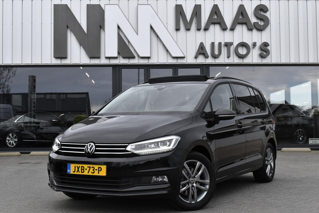 Volkswagen Touran 1.5 TSI Business 7p BTW - Trekhaak - Pano 50797977-0.jpg | Maas Auto's