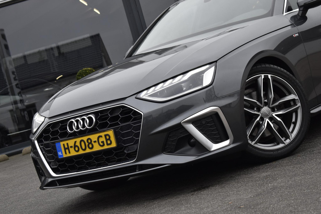 Audi A4 Avant 35 TFSI S-line 51593117-1.jpg | Maas Auto's