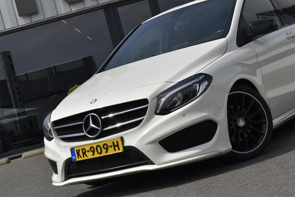 Mercedes-Benz B-Klasse 180 AMG Night Edition Plus 54476738-1.jpg | Maas Auto's